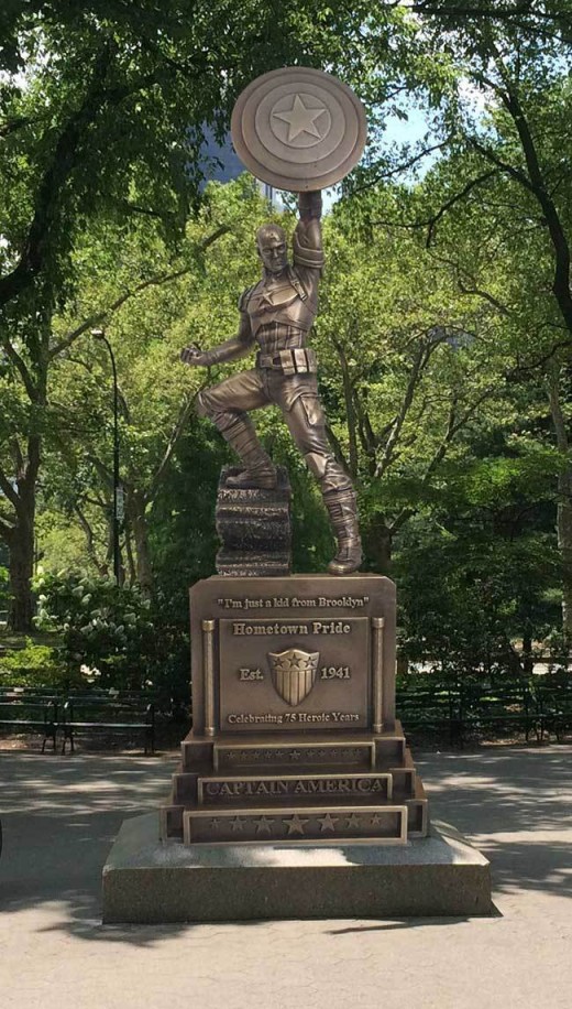 Captain AMerica Statue