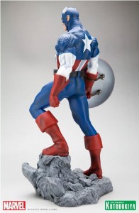 Captain-America-Classic-Avengers-Statue-4_1317734004