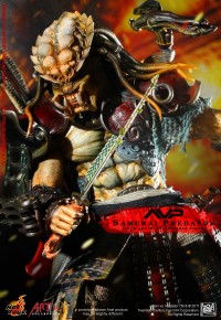 Hot-Toys-Samurai-Predator-06_1322291666