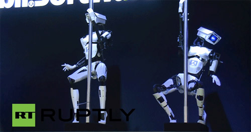 german-pole-dancer-robot