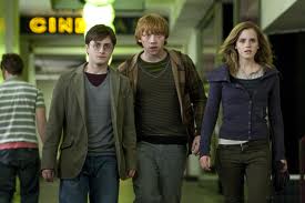 Harry, Ron and Hermione in Deathly Hallows